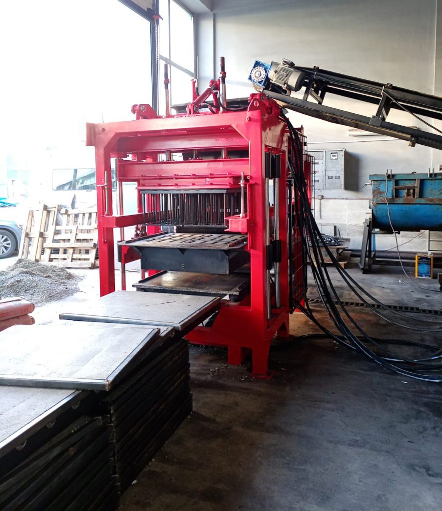 MG6.1 Briket/Parke Taşı Makinesi