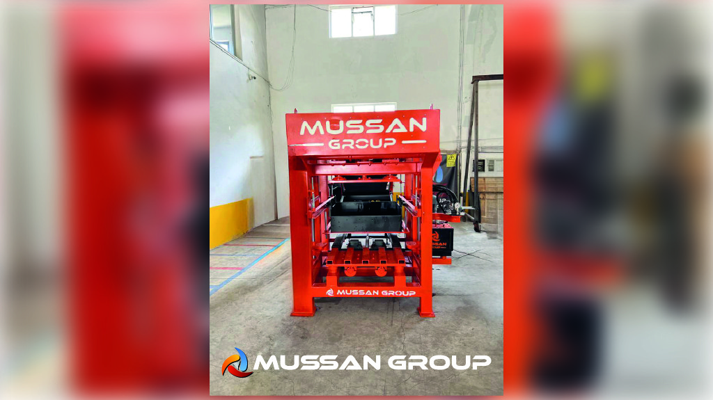 MG 4.1 Yarı Otomatik Briket  Makinesi – Kamerun