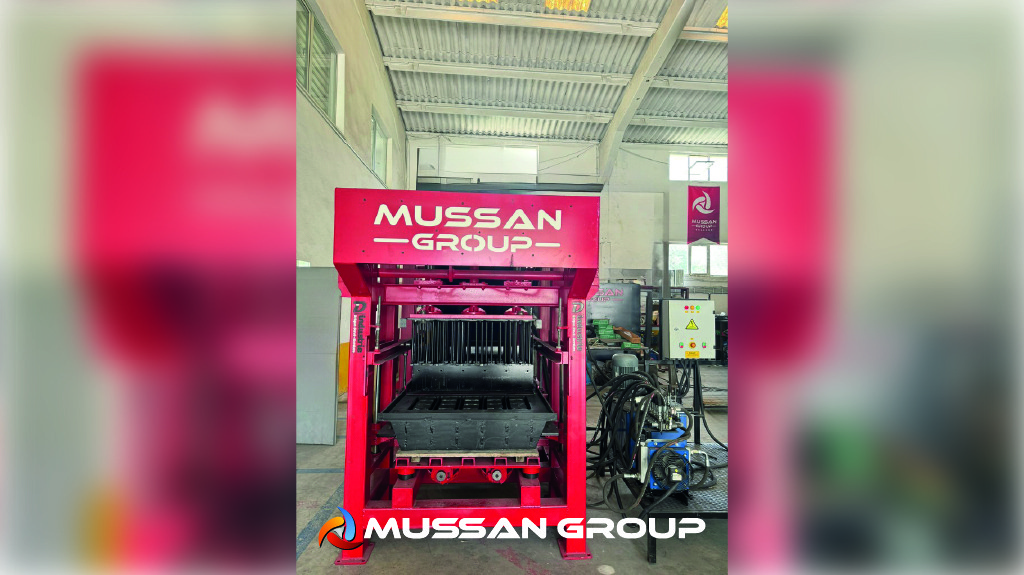 MG 4.1 Yarı Otomatik Briket Makinesi – Senegal